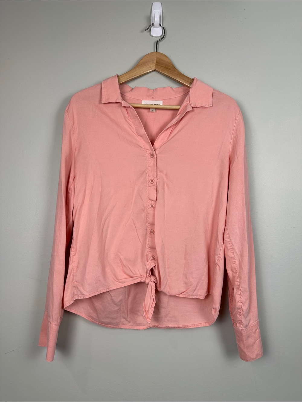 54. Cloth & Stone pink button up tie waist top shirt